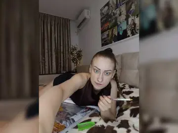 Schumaxer777  live sex cam