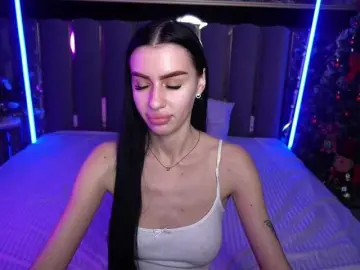 SnowWhiteee  live sex cam