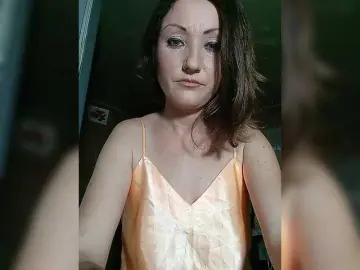 YouGirlXXX  live sex cam