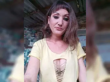 YouGirlXXX  live sex cam