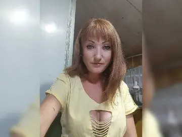 YouGirlXXX  live sex cam