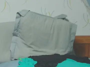 Enchaleur76-1  live sex cam