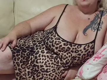 Enchaleur76-1  live sex cam