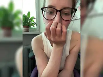 ANASTEIKK  live sex cam