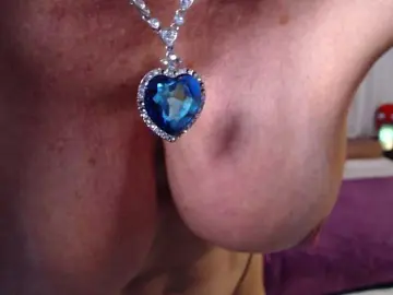 FeliciaHardon1  live sex cam