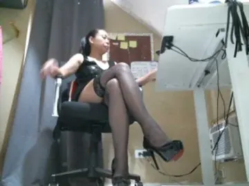GoddessArax  live sex cam