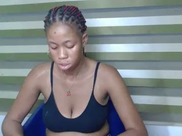 Juicynpink  live sex cam