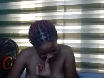 Juicynpink  live sex cam