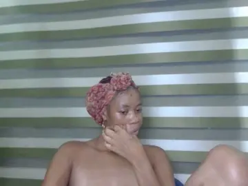 Juicynpink  live sex cam