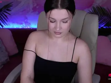 OneLaya  live sex cam