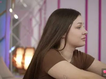OneLaya  live sex cam
