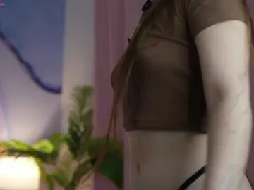 OneLaya  live sex cam