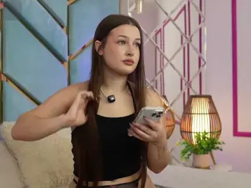 OneLaya  live sex cam