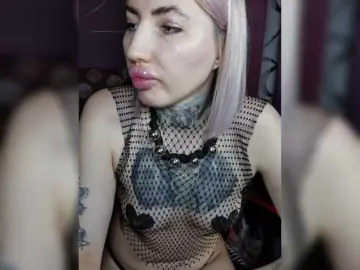 A-squirter  live sex cam