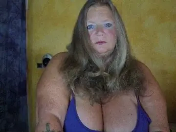 Lady-vamp  live sex cam