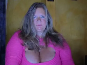 Lady-vamp  live sex cam
