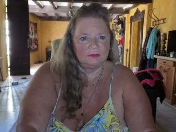 Lady-vamp  live sex cam