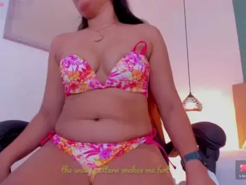 Lucy-blue28  live sex cam