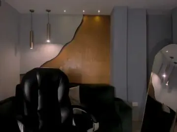 AmaraCollins  live sex cam