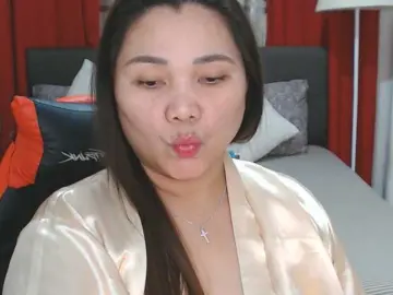 AsianHotMama143  live sex cam