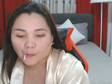 AsianHotMama143  live sex cam