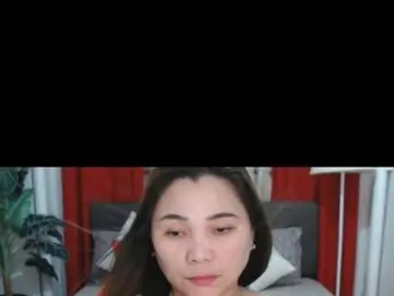 AsianHotMama143  live sex cam