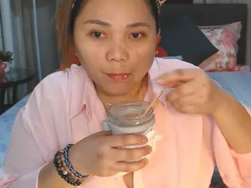 AsianHotMama143  live sex cam