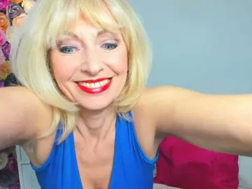 CrystalPretty  live sex cam