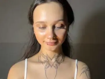 GertudeLagman  live sex cam