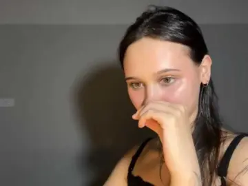 GertudeLagman  live sex cam