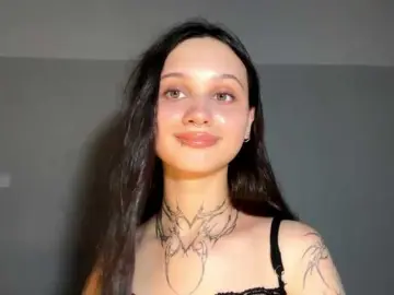 GertudeLagman  live sex cam
