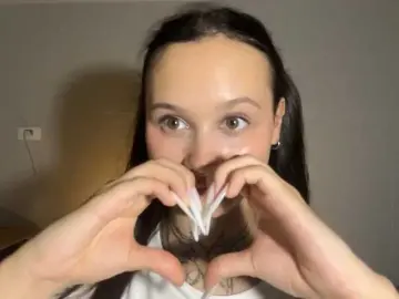 GertudeLagman  live sex cam