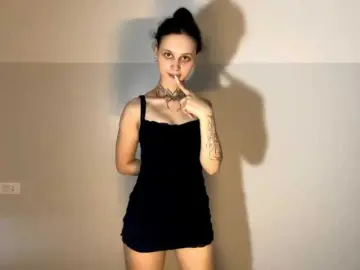 GertudeLagman  live sex cam
