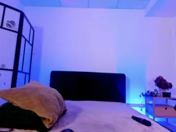 KittySteell  live sex cam