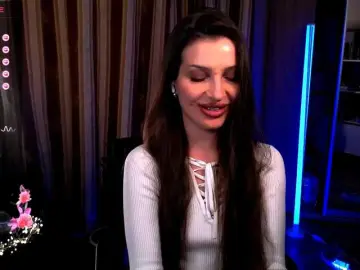 LauraBess  live sex cam