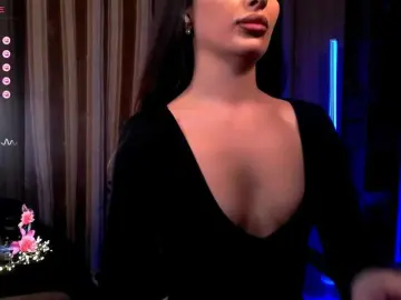 LauraBess  live sex cam