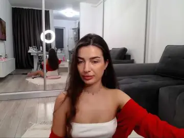 LauraBess  live sex cam