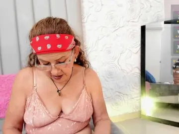 MatureBlonde  live sex cam