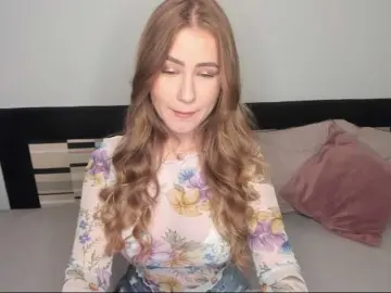 Primrose  live sex cam