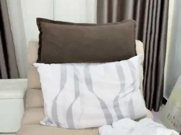 Warm-nuan  live sex cam