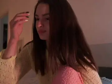 EmmSee  live sex cam