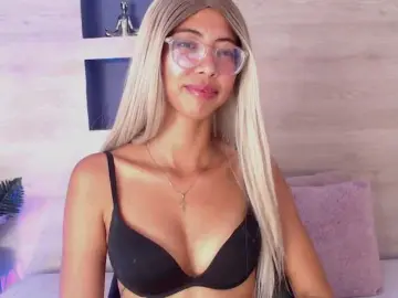 Hillary-hott  live sex cam