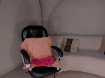IsabelBornner  live sex cam