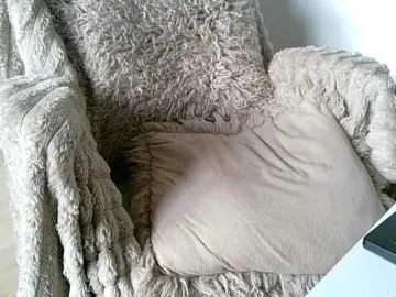 LilyLuxeXO  live sex cam