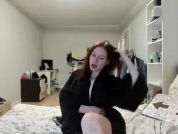 LoiseLovetto  live sex cam