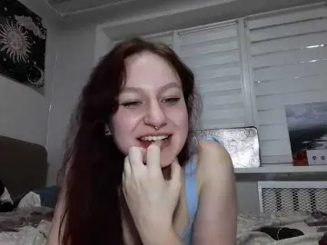 LoiseLovetto  live sex cam