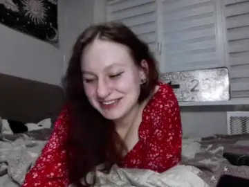 LoiseLovetto  live sex cam