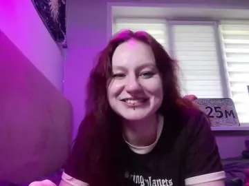 LoiseLovetto  live sex cam
