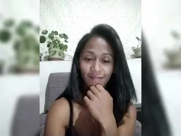 Mirah2026  live sex cam