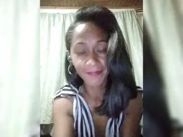 Mirah2026  live sex cam